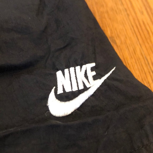 VINTAGE Silver Tag Nike trunks - Picture 2 of 5